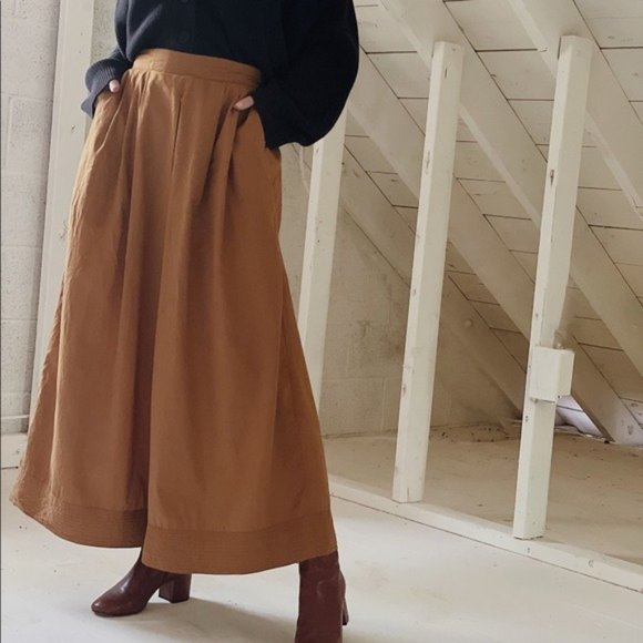 Maelu Pants - NWT Cotton Wide Leg Fleur Pants
